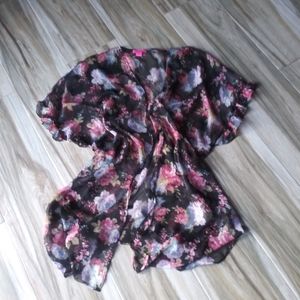 NWOT Betsey Johnson Floral Tunic Kimono Top